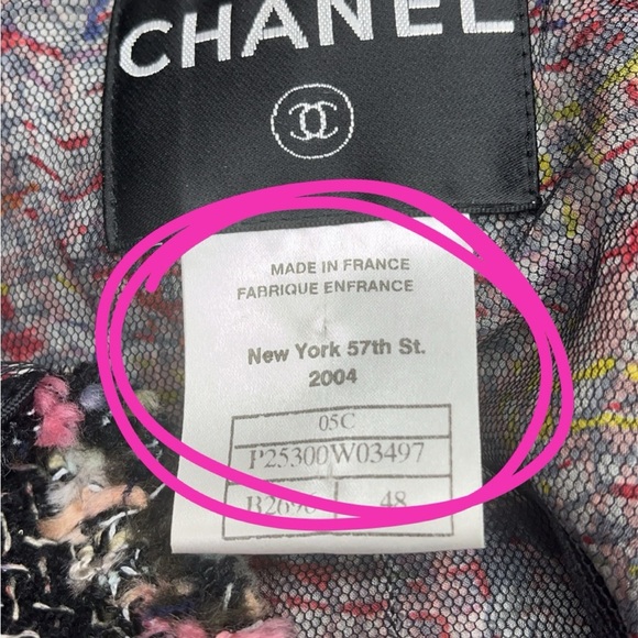 ULTIMATE CHANEL ‼️ Just Read!! Karl Lagerfield signed Chanel Flagship combo - Picture 11 of 13